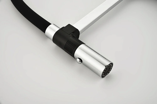 Смеситель для кухни AQUAme Cucina AQM9904CR с гибким изливом, хром Смеситель для кухни AQUAme Cucina AQM9904CR с гибким изливом, хром