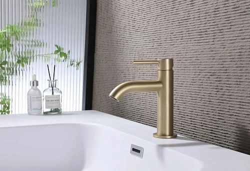 Смеситель для раковины ABBER Wasser Kreis AF8110G золото матовое Смеситель для раковины ABBER Wasser Kreis AF8110G золото матовое