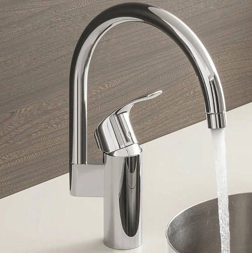 Смеситель для кухни GROHE Eurosmart new с высоким изливом, хром (33202002) Смеситель для кухни GROHE Eurosmart new с высоким изливом, хром (33202002)