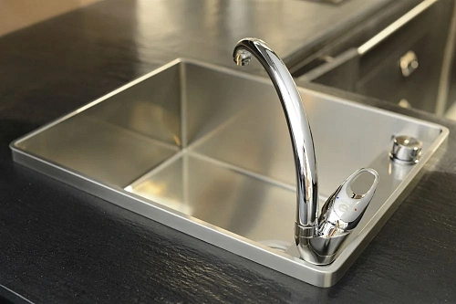 Смеситель для кухни Agger Move A0600200 Смеситель для кухни Agger Move A0600200