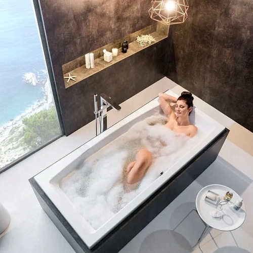 Акриловая ванна Ravak Formy 02 180x80 белая C891000000 Акриловая ванна Ravak Formy 02 180x80 белая C891000000