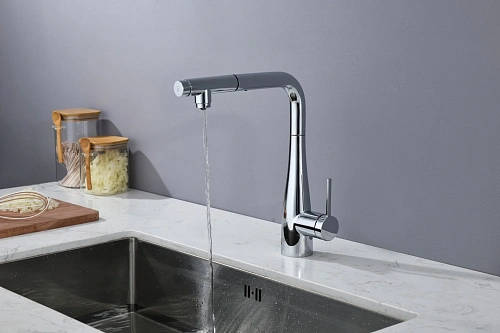 Смеситель для кухни AQUAme Cucina AQM9902CR с выдвижным изливом, хром Смеситель для кухни AQUAme Cucina AQM9902CR с выдвижным изливом, хром