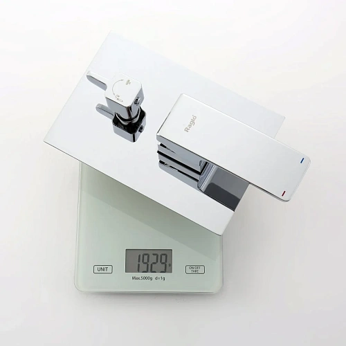 Душевая система Raglo R01.27 встраиваемая, хром Душевая система Raglo R01.27 встраиваемая, хром