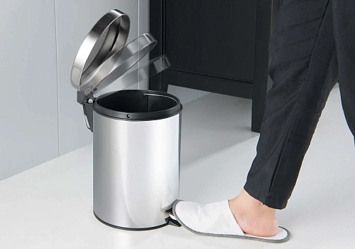 Ведро для мусора Aquatek AQ4991CR хром полированный Ведро для мусора Aquatek AQ4991CR хром полированный