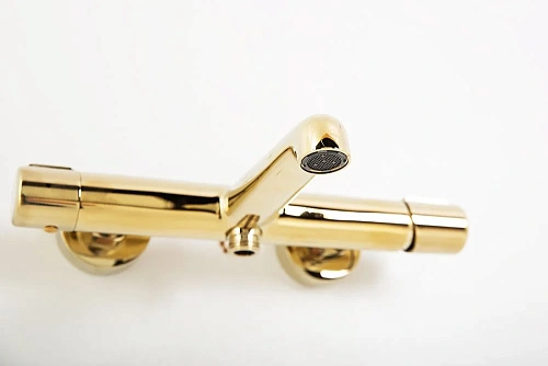 Смеситель для ванны BelBagno UNO UNO-VASM-ORO золото Смеситель для ванны BelBagno UNO UNO-VASM-ORO золото