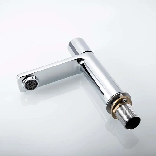 Смеситель для раковины Vincea Vogue VBF-4V3CH, хром Смеситель для раковины Vincea Vogue VBF-4V3CH, хром