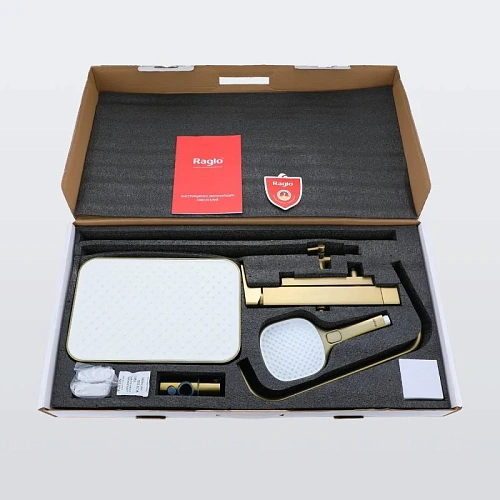 Душевая система Raglo R30.24.03, золотой сатин Душевая система Raglo R30.24.03, золотой сатин