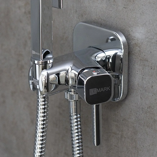 Гигиенический душ Lemark Solo LM7173C, встраиваемый, хром Гигиенический душ Lemark Solo LM7173C, встраиваемый, хром