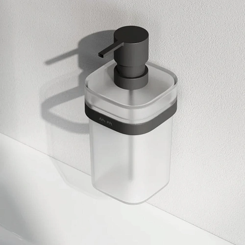 Дозатор жидкого мыла AM.PM Func A8F36922 стеклянный, черный Дозатор жидкого мыла AM.PM Func A8F36922 стеклянный, черный
