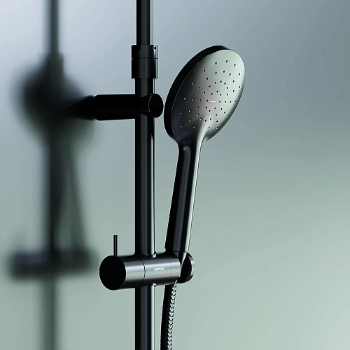 Душевая система Damixa Option DX218091300 с термостатом верхний душ 230мм Душевая система Damixa Option DX218091300 с термостатом верхний душ 230мм