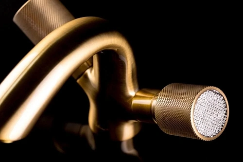 Смеситель для раковины Boheme Royal Cristal 311-Royal/CRST Смеситель для раковины Boheme Royal Cristal 311-Royal/CRST