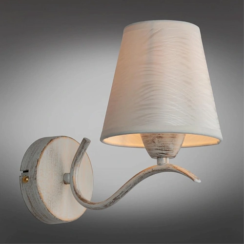 Светильник настенный (Бра) Omnilux Ugento OML-28401-01 Светильник настенный (Бра) Omnilux Ugento OML-28401-01