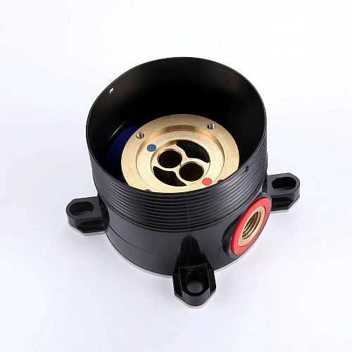 Смеситель для ванны ABBER Daheim AF8215W напольный, белый матовый Смеситель для ванны ABBER Daheim AF8215W напольный, белый матовый