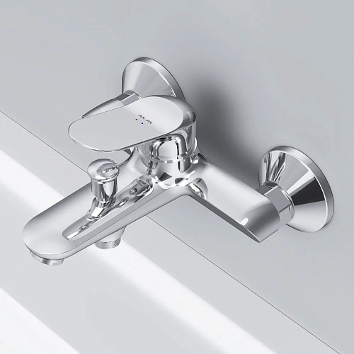 Смеситель для ванны AM.PM Sunny F85C10000 хром Смеситель для ванны AM.PM Sunny F85C10000 хром