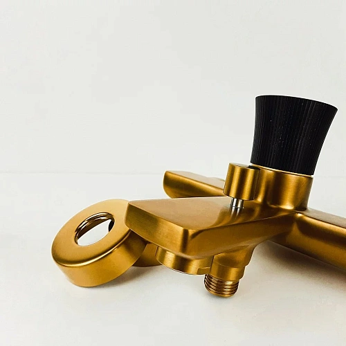 Смеситель для ванны Paini Domus 18PJ111PZ без аксессуаров, матовое золото PVD Смеситель для ванны Paini Domus 18PJ111PZ без аксессуаров, матовое золото PVD