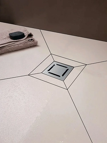 Душевой трап BERGES PLATZ Norma 150х150, хром глянец, S-сифон D50/105 H50 вертикальный 091059 Душевой трап BERGES PLATZ Norma 150х150, хром глянец, S-сифон D50/105 H50 вертикальный 091059