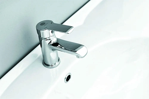 Смеситель для раковины Orange Prim M42-021cr Смеситель для раковины Orange Prim M42-021cr