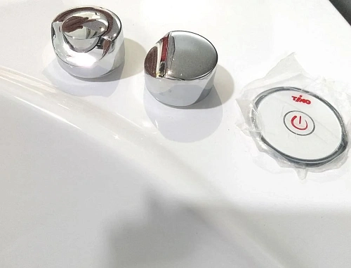 Акриловая ванна Timo IVA IVA1595R-KTIVA15-SPV1505-T-CM 150x95 гидромассажная 6 джет Акриловая ванна Timo IVA IVA1595R-KTIVA15-SPV1505-T-CM 150x95 гидромассажная 6 джет