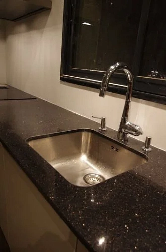 Смеситель для кухни GROHE Zedra с выдвижным С-изливом/лейкой, хром (32296000) Смеситель для кухни GROHE Zedra с выдвижным С-изливом/лейкой, хром (32296000)