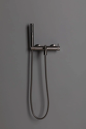 Смеситель для ванны Allen Brau Priority 5.31D10-MG графит браш Смеситель для ванны Allen Brau Priority 5.31D10-MG графит браш