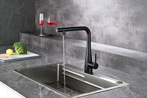 Смеситель для кухни AQUAme Cucina AQM9902MB с выдвижным изливом, черный матовый Смеситель для кухни AQUAme Cucina AQM9902MB с выдвижным изливом, черный матовый