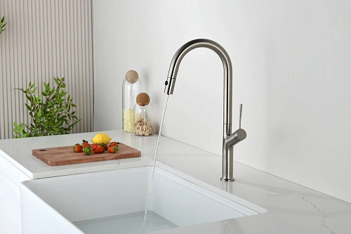 Смеситель для кухни AQUAme Cucina AQM9905BN с выдвижным изливом, с подключением к фильтру с питьевой водой, никель шлифованный Смеситель для кухни AQUAme Cucina AQM9905BN с выдвижным изливом, с подключением к фильтру с питьевой водой, никель шлифованный