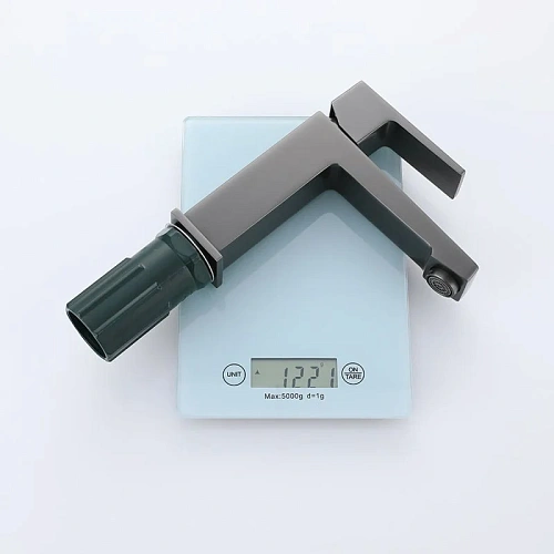 Смеситель для раковины Splenka S01.10.09, графит Смеситель для раковины Splenka S01.10.09, графит