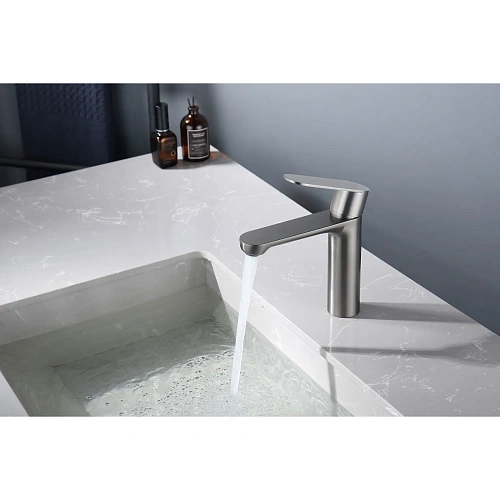 Смеситель для раковины Splenka S222.10.09, графит Смеситель для раковины Splenka S222.10.09, графит