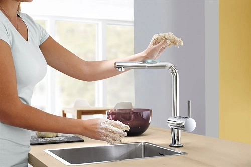 Смеситель для кухни GROHE Minta Touch с выдвижным изливом, хром (31360000) Смеситель для кухни GROHE Minta Touch с выдвижным изливом, хром (31360000)
