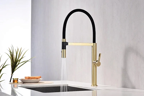 Смеситель для кухни Paulmark LEADER светлое золото Le214101-LG Смеситель для кухни Paulmark LEADER светлое золото Le214101-LG