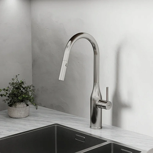 Смеситель для кухни Sancos Grand SC4002BNG с вытяжным изливом, нержавеющая сталь Смеситель для кухни Sancos Grand SC4002BNG с вытяжным изливом, нержавеющая сталь