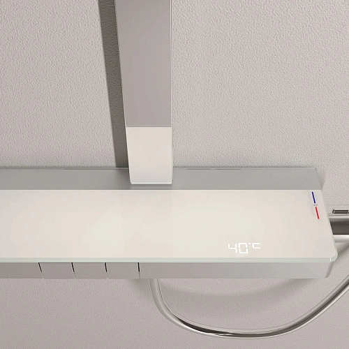 Душевая система Sancos Vos SC6100CH с термостатом, изливом, полкой, шлангом 1,5 м, верхним и ручным душем, хром Душевая система Sancos Vos SC6100CH с термостатом, изливом, полкой, шлангом 1,5 м, верхним и ручным душем, хром