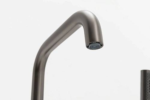 Смеситель на борт ванны Allen Brau Priority 5.31007-MG (с внутренней частью) графит браш Смеситель на борт ванны Allen Brau Priority 5.31007-MG (с внутренней частью) графит браш