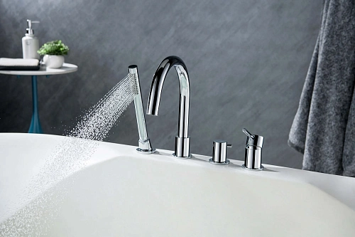 Смеситель на борт ванны Aquatek ЕВРОПА AQ1348CR Хром Смеситель на борт ванны Aquatek ЕВРОПА AQ1348CR Хром