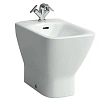 Биде напольное Laufen Palace New 3270.1 (8.3270.1.000.302.1) Биде напольное Laufen Palace New 3270.1 (8.3270.1.000.302.1)