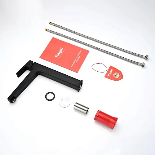 Смеситель для раковины Raglo R30.15.06, черный Смеситель для раковины Raglo R30.15.06, черный