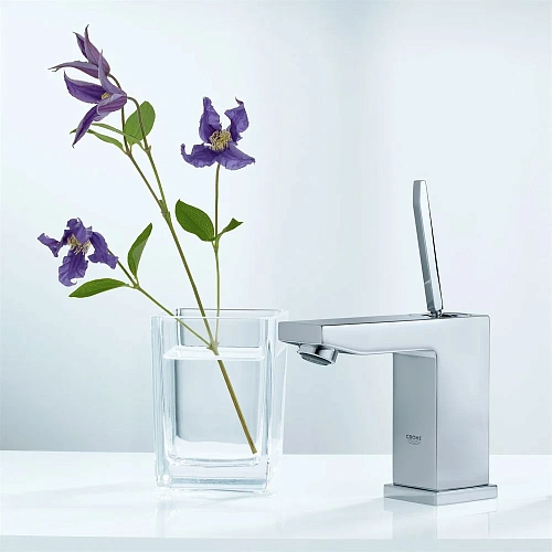 Смеситель для раковины GROHE Eurocube Joy (23656000) с низким изливом, хром Смеситель для раковины GROHE Eurocube Joy (23656000) с низким изливом, хром