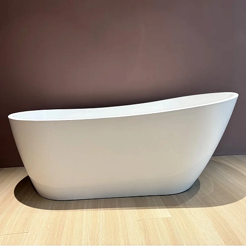 Акриловая ванна ABBER AB9501 белая Акриловая ванна ABBER AB9501 белая