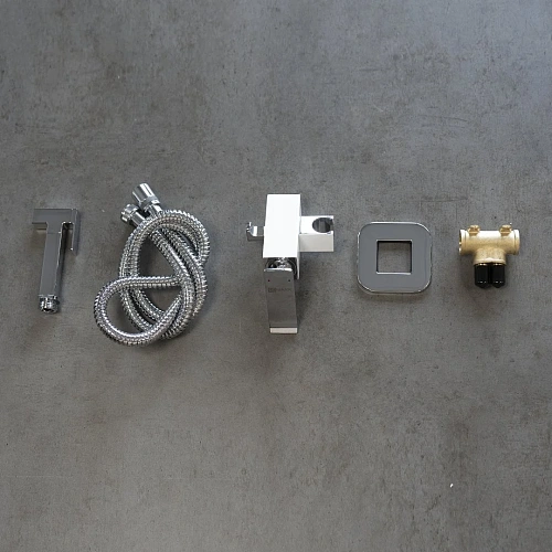 Гигиенический душ Lemark Contest LM5820CW, встраиваемый, хром/белый Гигиенический душ Lemark Contest LM5820CW, встраиваемый, хром/белый