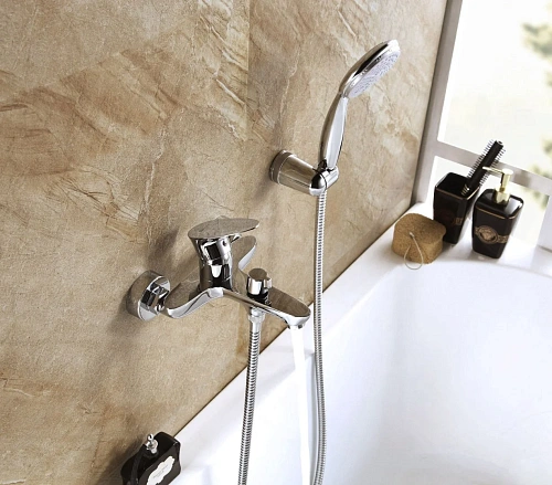 Смеситель для ванны Lemark Nero LM0214C, хром Смеситель для ванны Lemark Nero LM0214C, хром