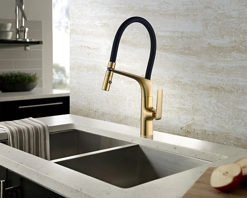 Смеситель для кухни Vincea VKF-115BG, брашированное золото Смеситель для кухни Vincea VKF-115BG, брашированное золото
