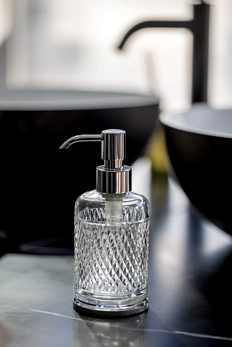 Дозатор жидкого мыла Boheme AURA Chrome 10250-CR Дозатор жидкого мыла Boheme AURA Chrome 10250-CR