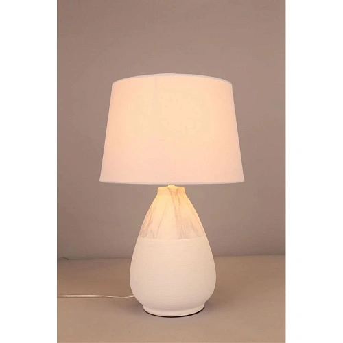 Настольная лампа Omnilux Parisis OML-82114-01 Настольная лампа Omnilux Parisis OML-82114-01