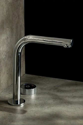 Смеситель для раковины Boheme TECH ХРОМ 158-CR Смеситель для раковины Boheme TECH ХРОМ 158-CR