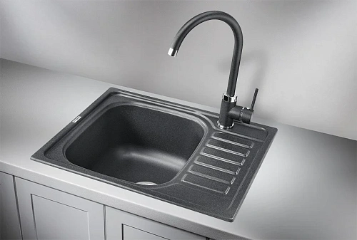 Кухонная мойка Granula 5801, ЧЁРНЫЙ, кварц 575х495 Кухонная мойка Granula 5801, ЧЁРНЫЙ, кварц 575х495