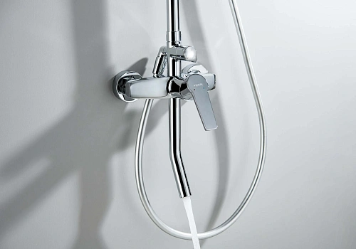 Душевая система Aquatek ЛУГАНО AQ2740CR хром Душевая система Aquatek ЛУГАНО AQ2740CR хром