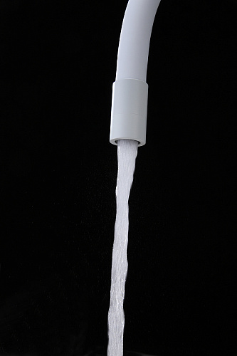 Смеситель для кухни Paulmark SALIX белый матовый Sa213419-WH Смеситель для кухни Paulmark SALIX белый матовый Sa213419-WH