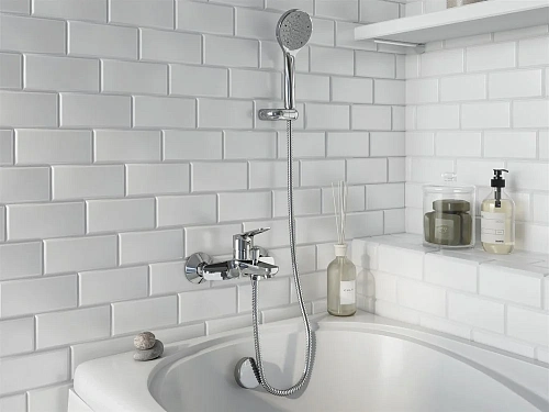 Смеситель для ванны STWORKI Дублин by Damixa Дублин HFDB10000 хром,настенный, латунь, однорычажный, 427556 Смеситель для ванны STWORKI Дублин by Damixa Дублин HFDB10000 хром,настенный, латунь, однорычажный, 427556