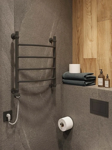 Полотенцесушитель электрический EWRIKA Сафо D 60х50 L, чёрный матовый 465621 Полотенцесушитель электрический EWRIKA Сафо D 60х50 L, чёрный матовый 465621