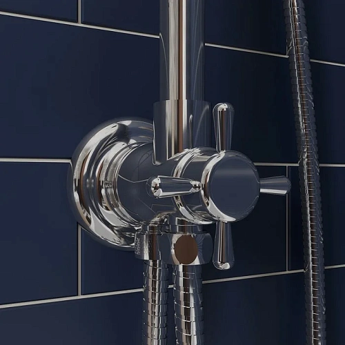 Душевая стойка Iddis Retro (RETSB4Fi76) Душевая стойка Iddis Retro (RETSB4Fi76)